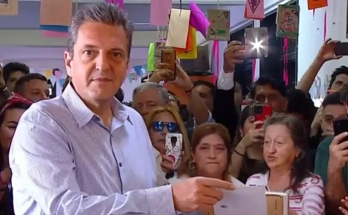 Votó Massa