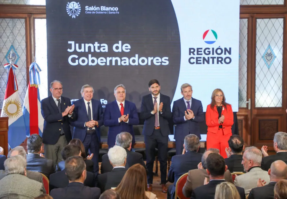 EL OBJETIVO FOTO ESPECIAL REGION CENTRO JUNTA GOBERNADORES MESA EJECUTIVA