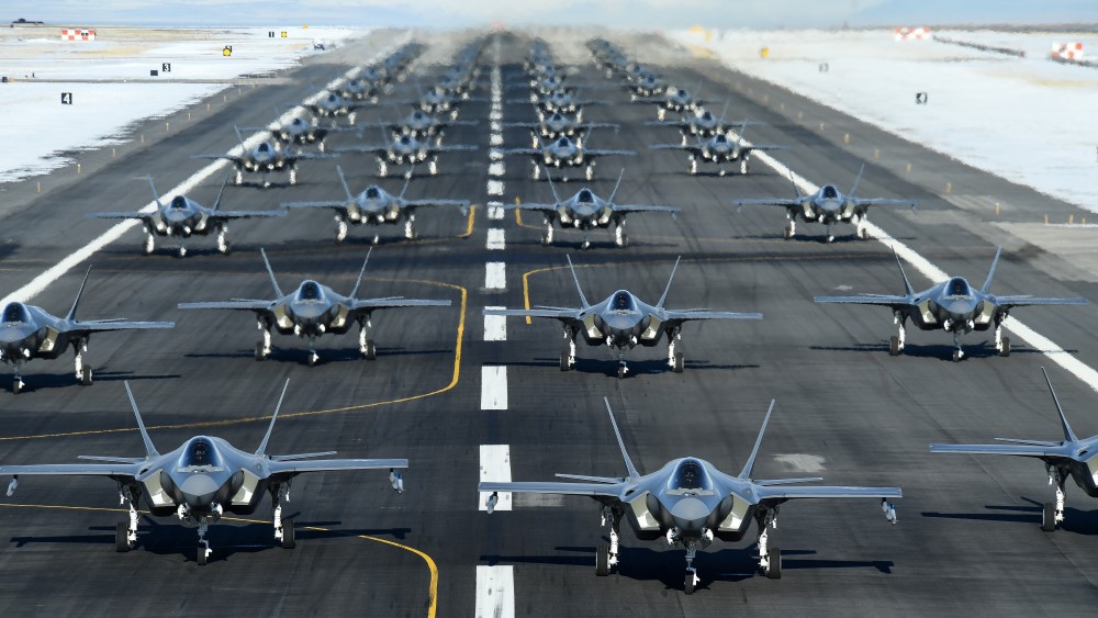 F35