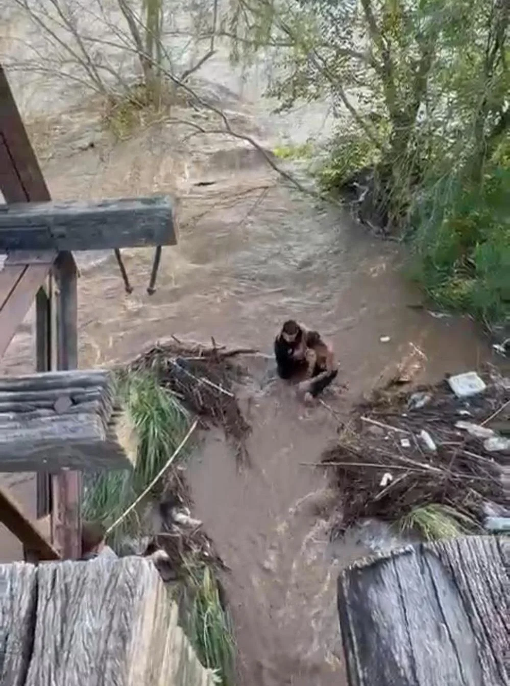 EL OBJETIVO FOTO VILLA DEL ROSARIO RESCATE ADOLESCENTE XANAES 2