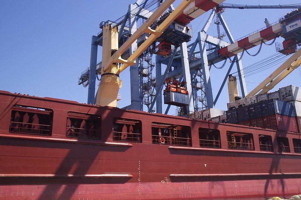 chile - containers - comercio - corredor bioceanico1_ El Objetivo