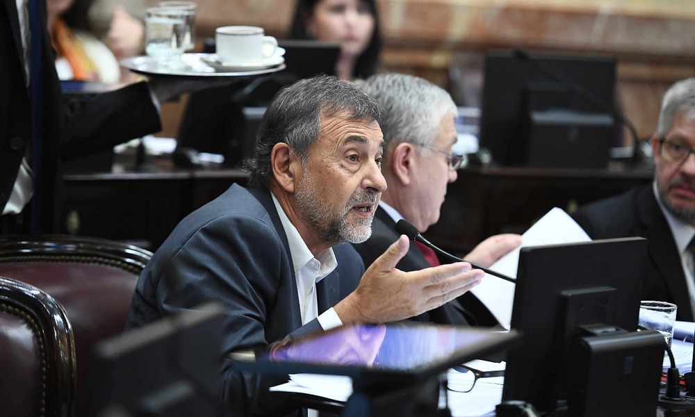 Senador-Carlos-Caserio