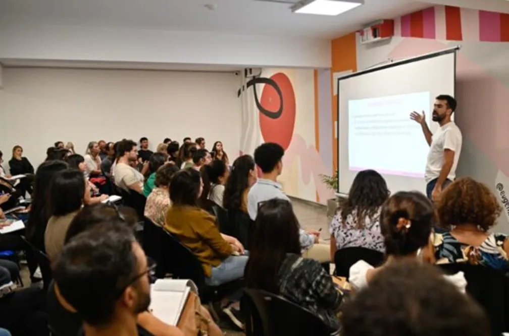 programa-incubacion-club-emprendedores-2-800x400