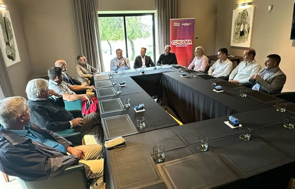 EL OBJETIVO FOTO CBA TURISMO CONVENIO GOLF