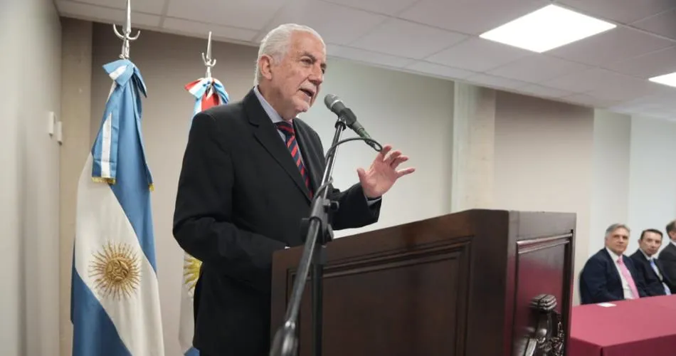 EL OBJETIVO FOTO LUIS ANGULO INAUGURACION TRIBUNALES VCP