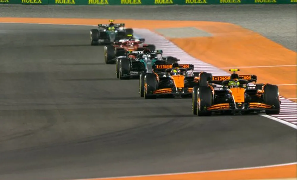 EL OBJETIVO FOTO F1 GP QATAR CARRERA SPRINT NORRIS