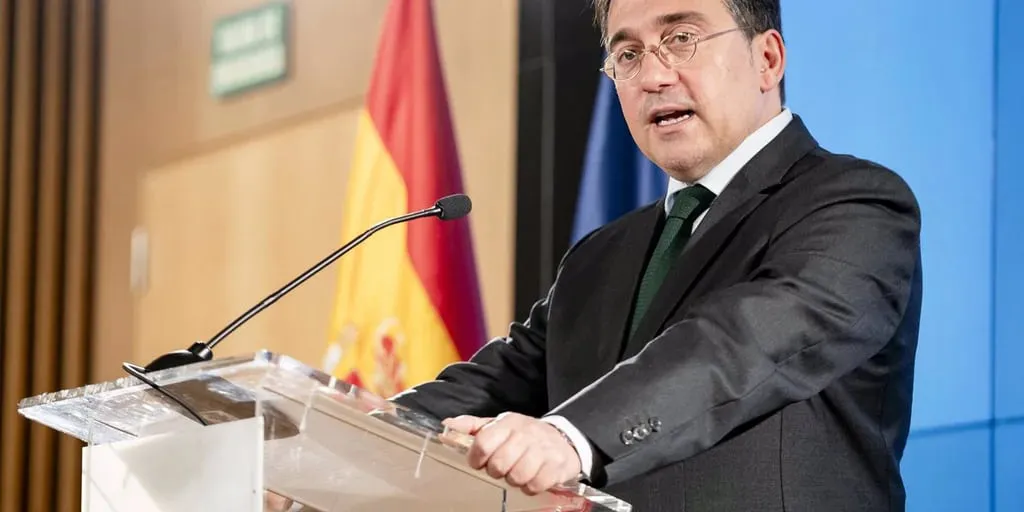 España