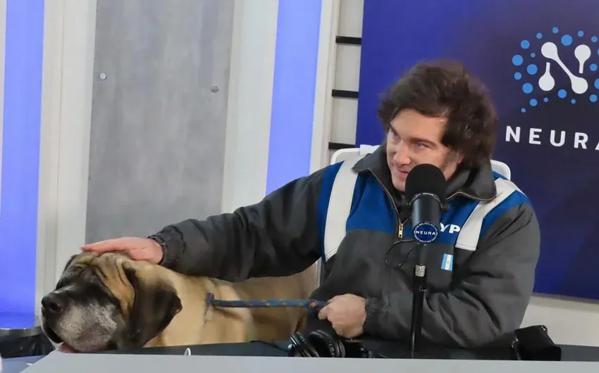 Javier-Milei-periodistas_ NA