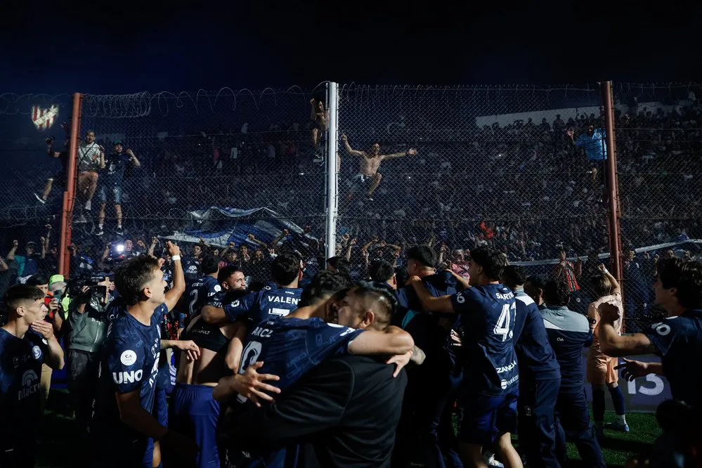 EL OBJETIVO FOTO COPA ARGENTINA INDEPENDIENTE CAMPEON X 4
