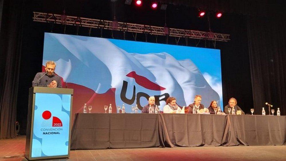 EL OBJETIVO FOTO CONVENCION UCR