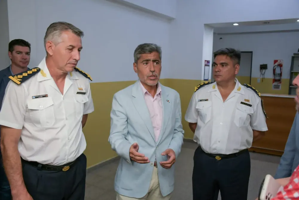 policía quinteros reunión