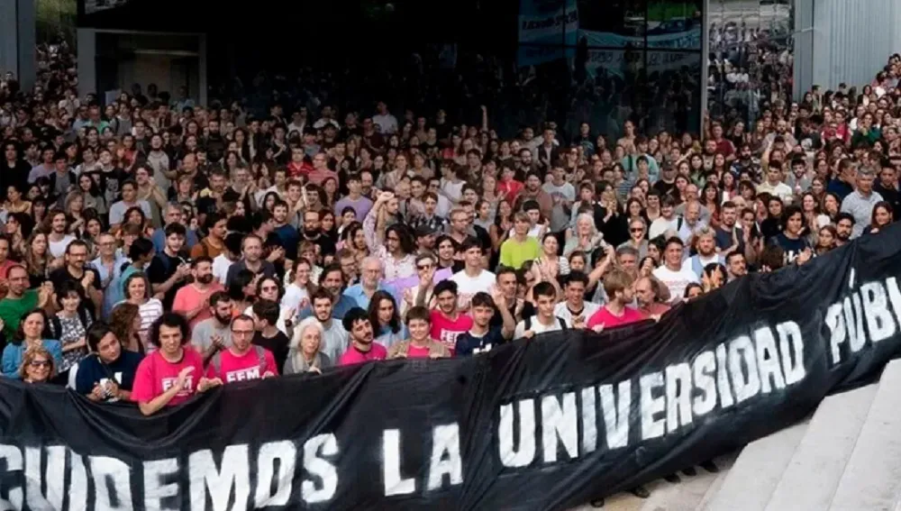Marcha Universitaria