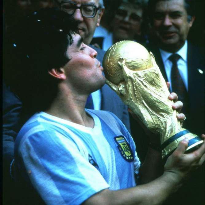 13DiegoMaradona