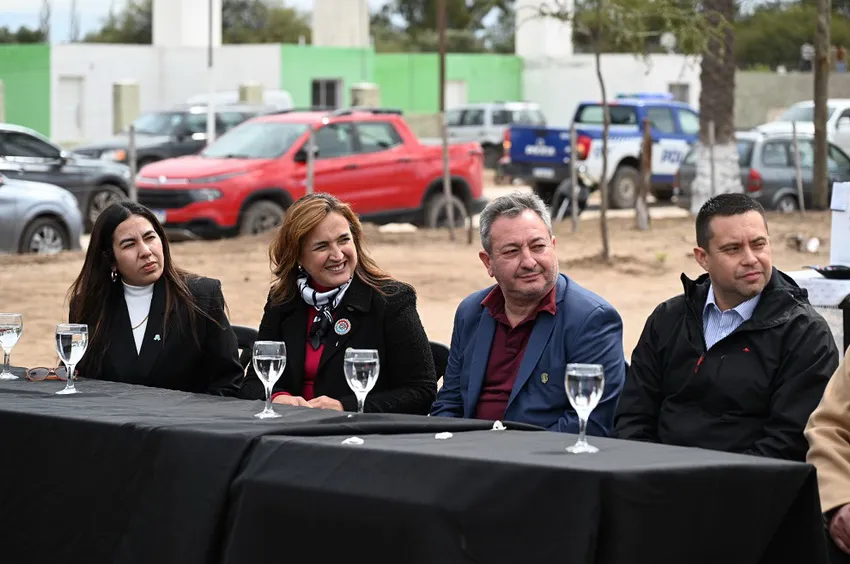 Prunotto-Figueroa-Olivares-San-Nicolás_ prensa Legislatura