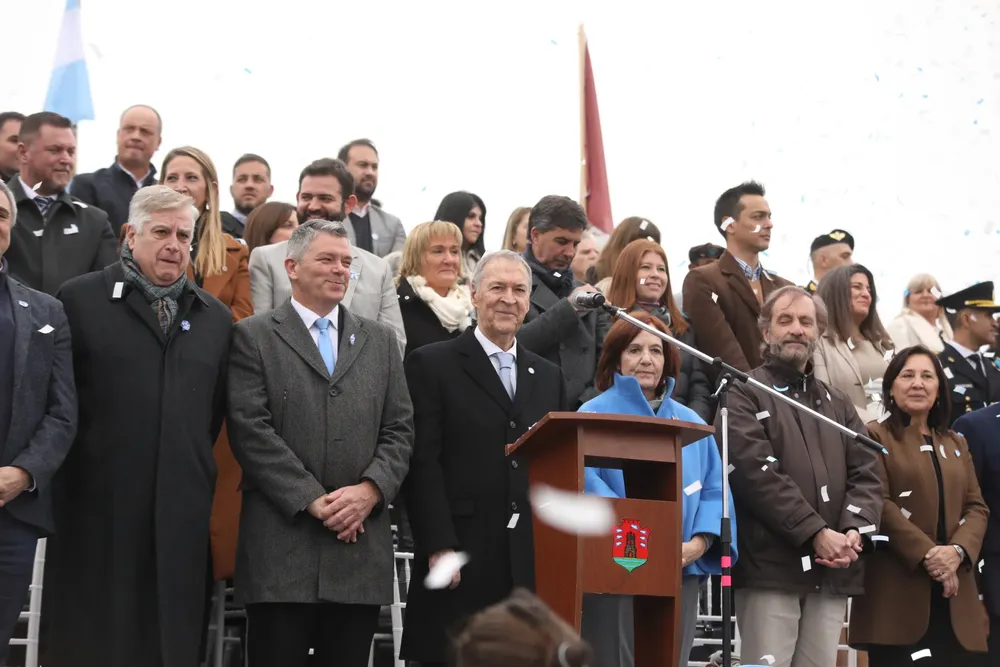 schiaretti-día de la bandera