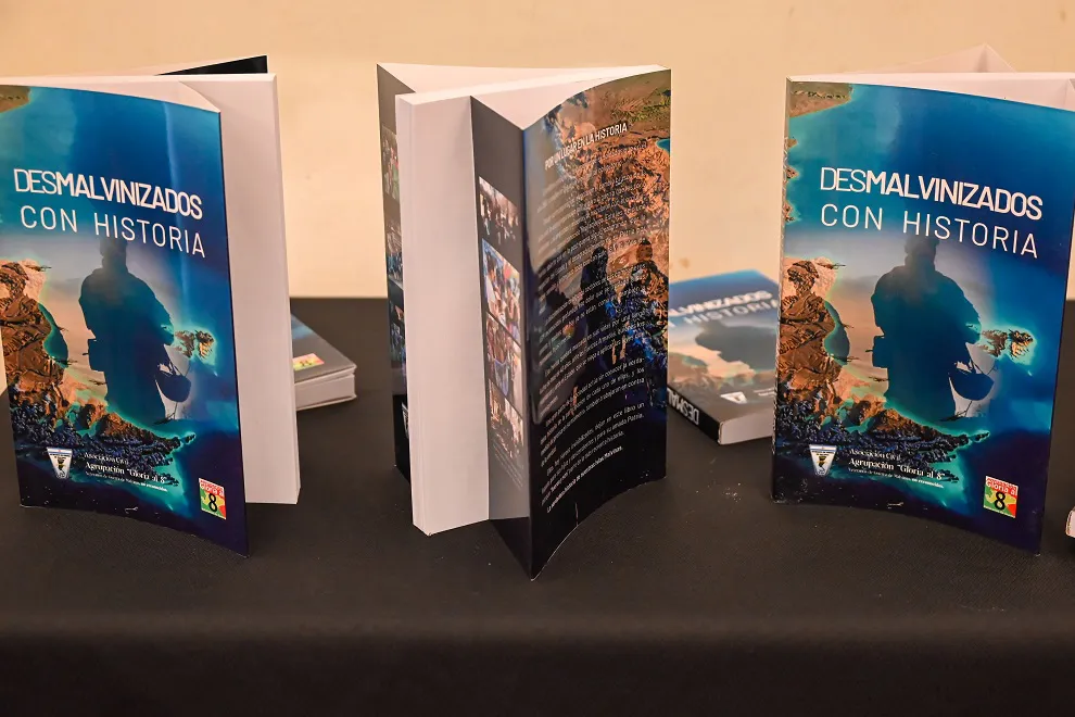 Desmalvinizados con historia