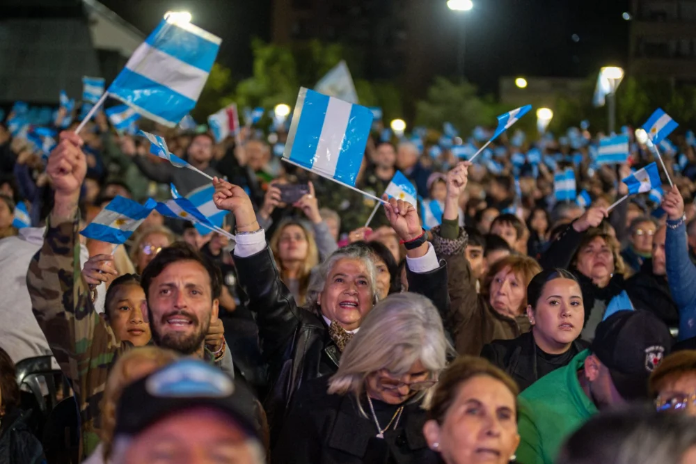 homenajea a los veteranos y caídos de Malvinas