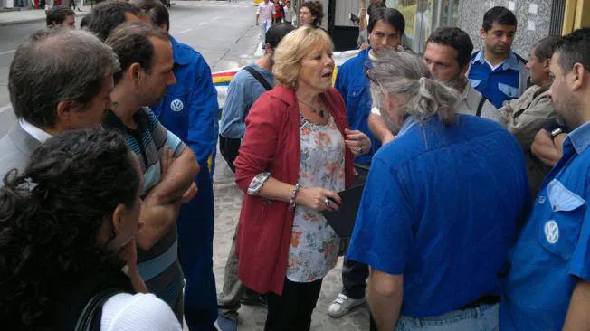 293128_460089477410383_791301955_n