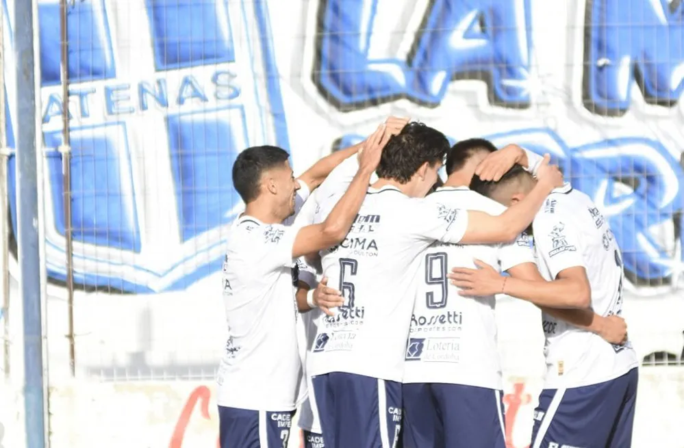 EL OBJETIVO FOTO ATENAS DE RIO CUARTO PEÑAROL FACEBOOK ATENAS