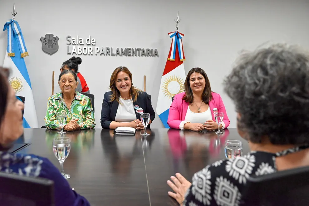 Expo Mujer Córdoba Rosa