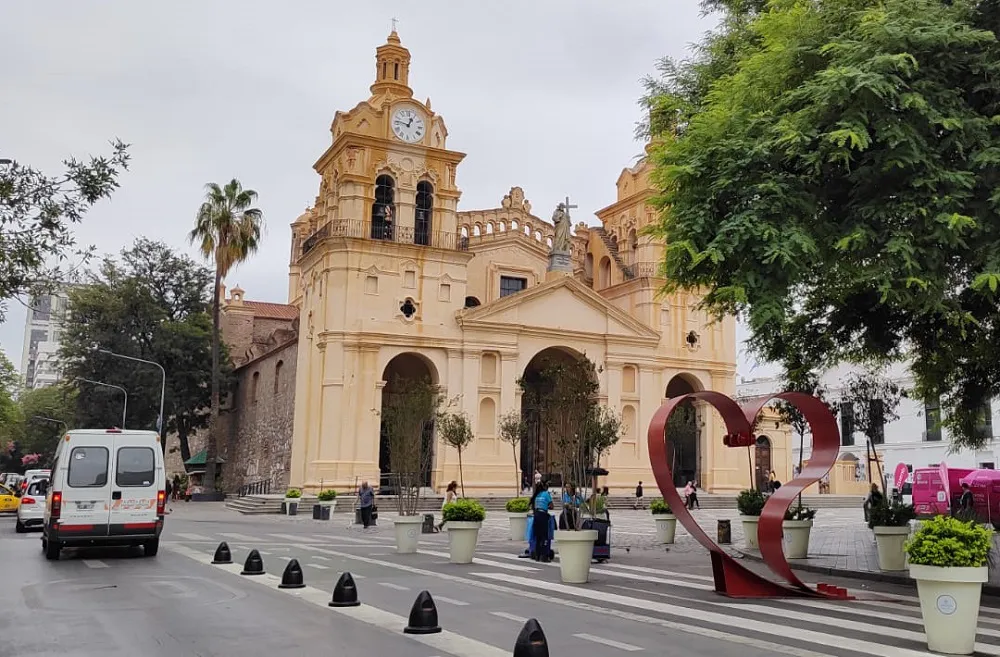 Cordoba nublado tiempo clima catedral