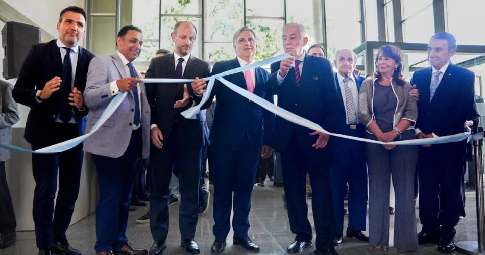 EL OBJETIVO FOTO INAUGURACION TRIBUNALES VCP 1