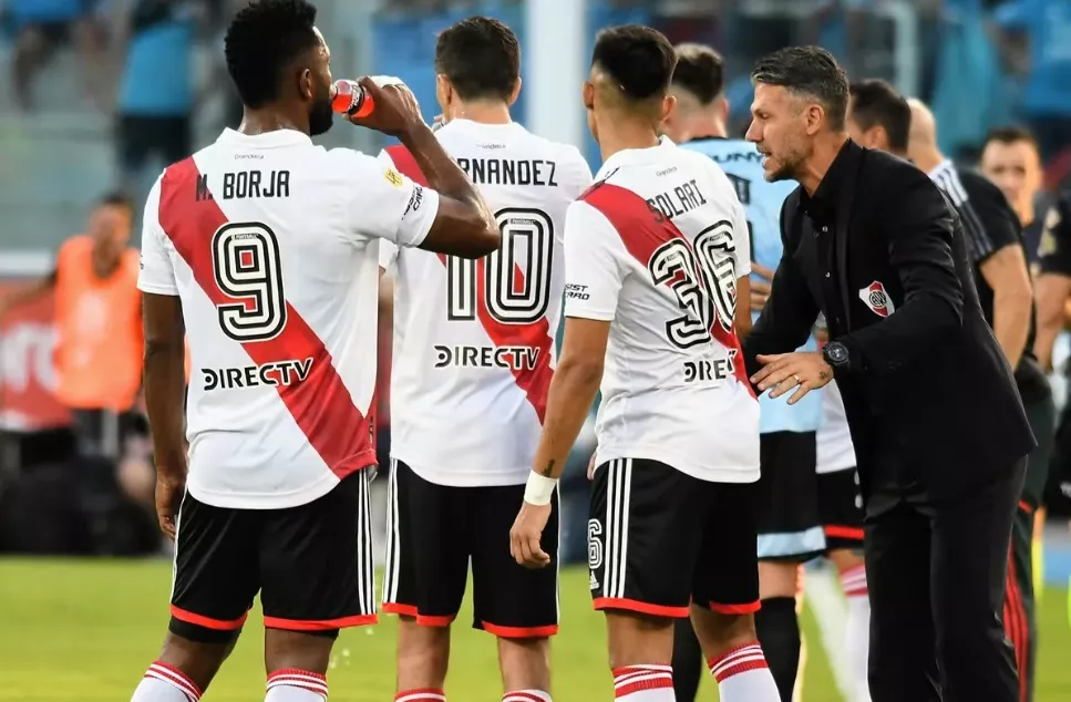 River vs Cab