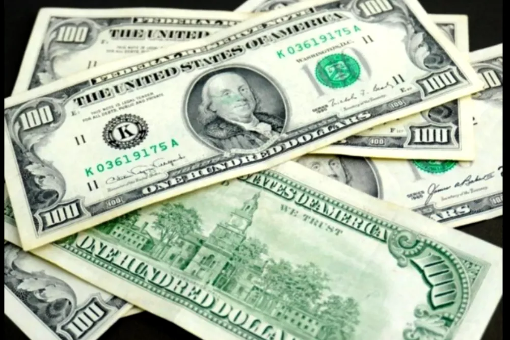 Dólar cara chica