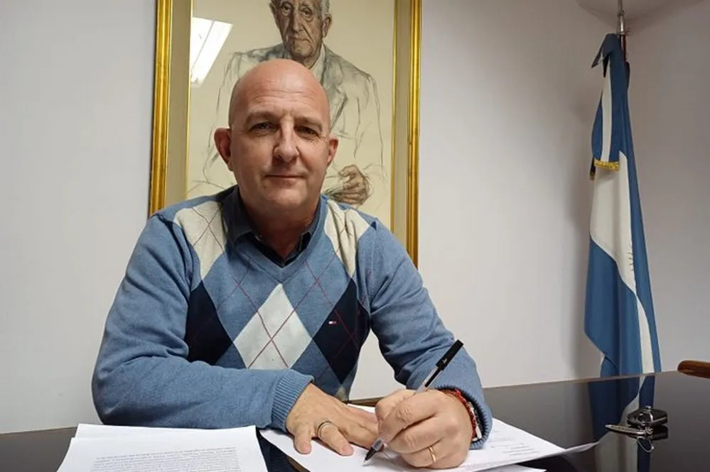 EL OBJETIVO FOTO MARCOS CARASSO TWITTER