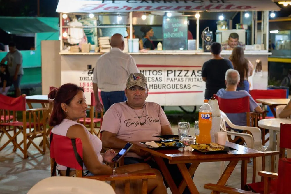 EL OBJETIVO FOTO ARROYITO BALNEARIO TURISMO 4