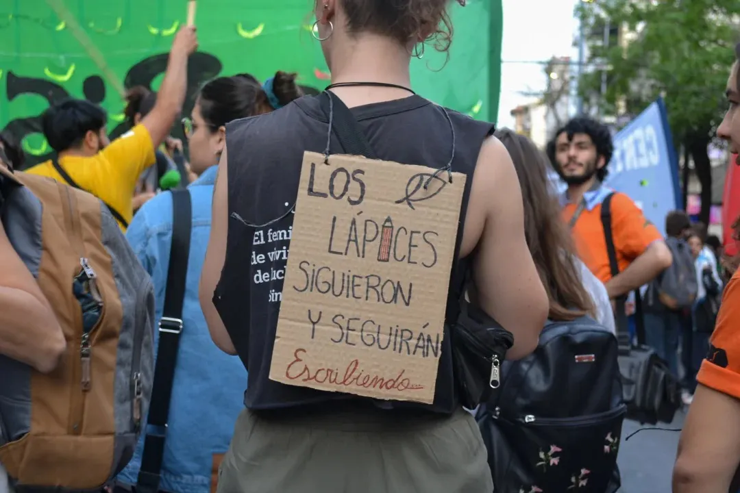 marcha los lápices