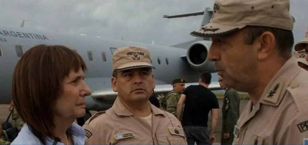 EL OBJETIVO FOTO BAHIA BLANCA BULLRICH