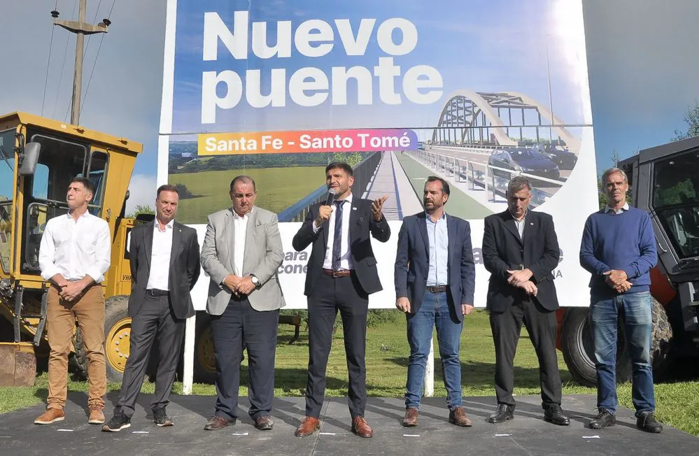 EL OBJETIVO FOTO REGION CENTRO PULLARO PUENTE SANTO TOME SANTA FE