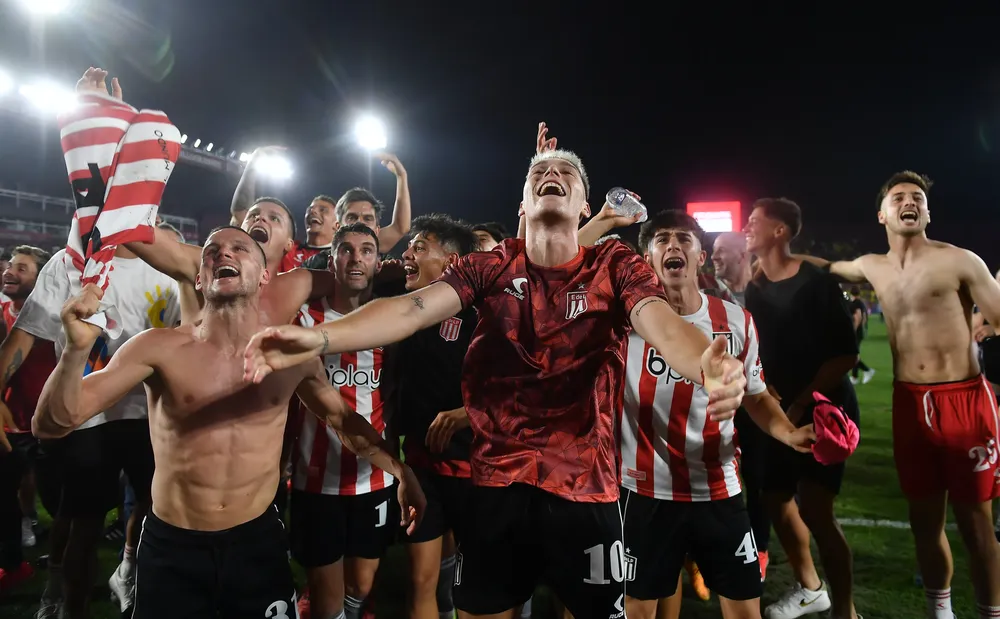 estudiantes campeón
