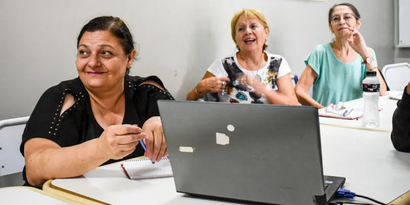 alfabetización-digital-_ prensa Municipalidad