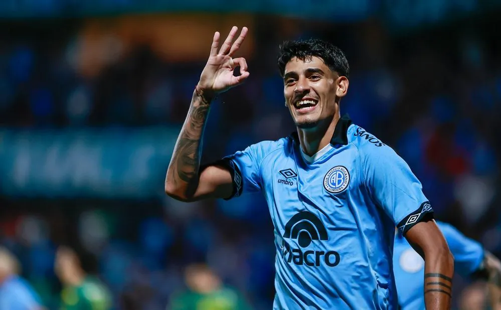 EL OBJETIVO FOTO MARIANO TROILO BELGRANO SELECCION X