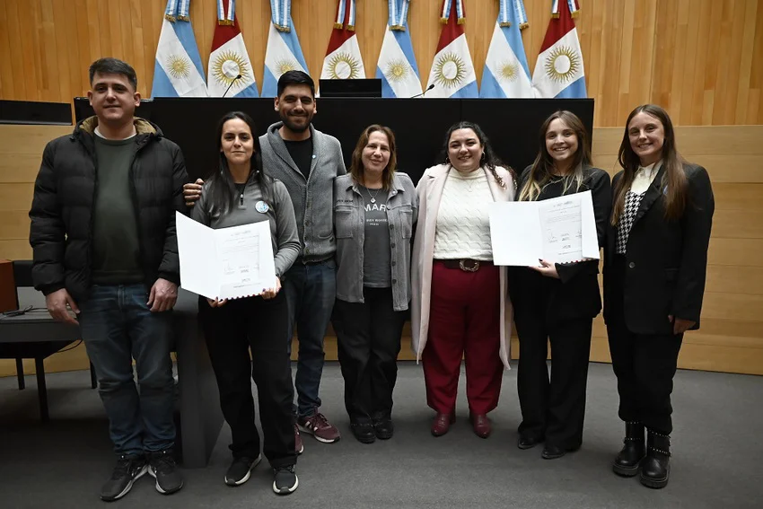 Legislatura-Ariela Szpanin-Karen-Acuña_ prensa Legislatura