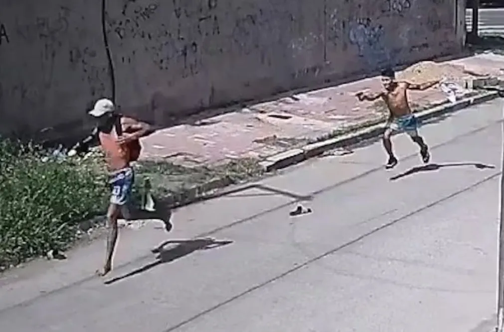 discusion a los tiros vecinos