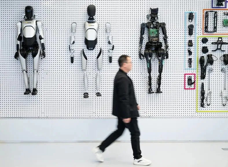 robots humanoides