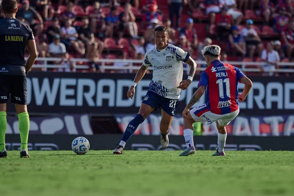 EL OBJETIVO FOTO TALLERES SAN LORENZO PREVIA Juan-Portilla-vs-San-Lorenzo-Apertura-2025-1024x682