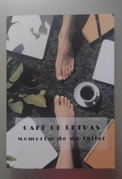 EL OBJETIVO FOTO CAFE DE LETRAS LIBRO