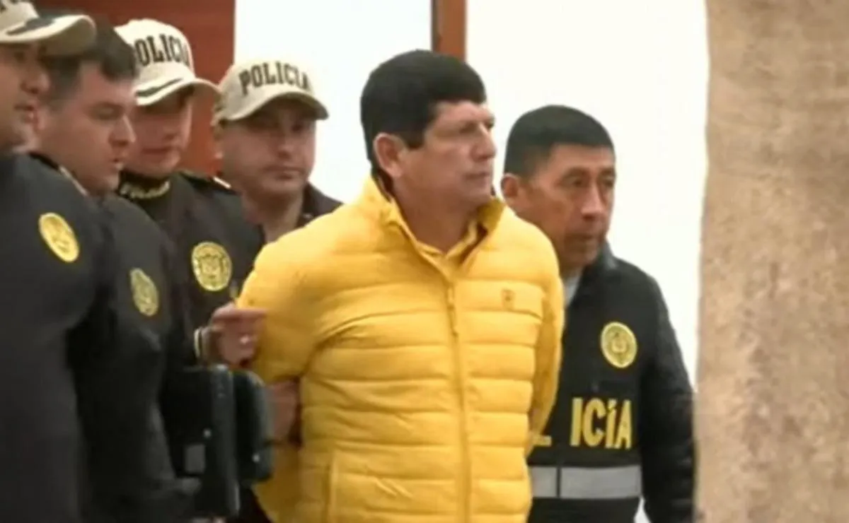 agustín lozano - Federación Peruana