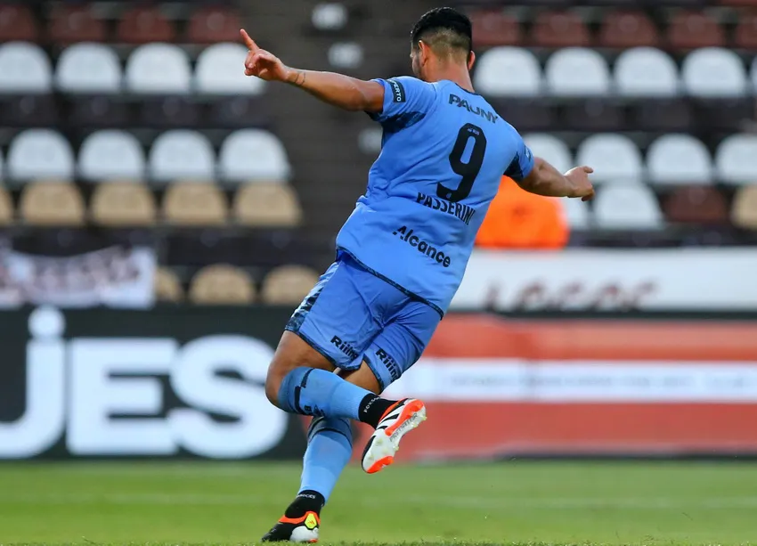 Passerini-Belgrano-festejo-de-gol_ NA