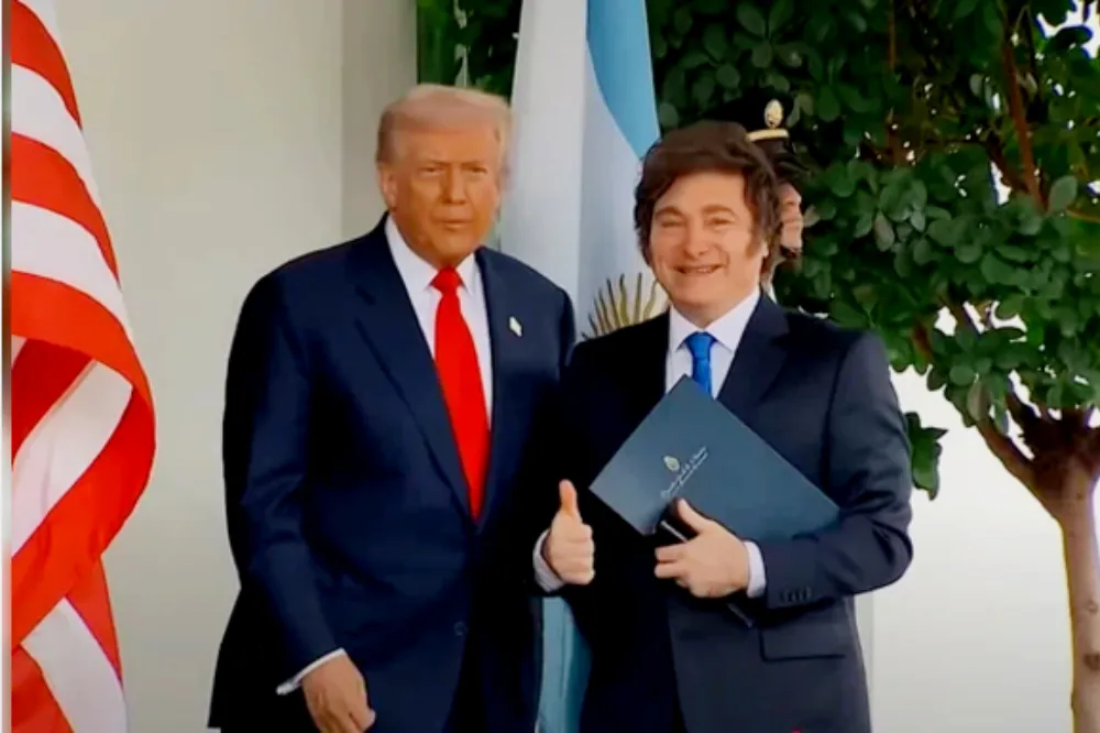 Milei llegó a la Casa Blanca  trump