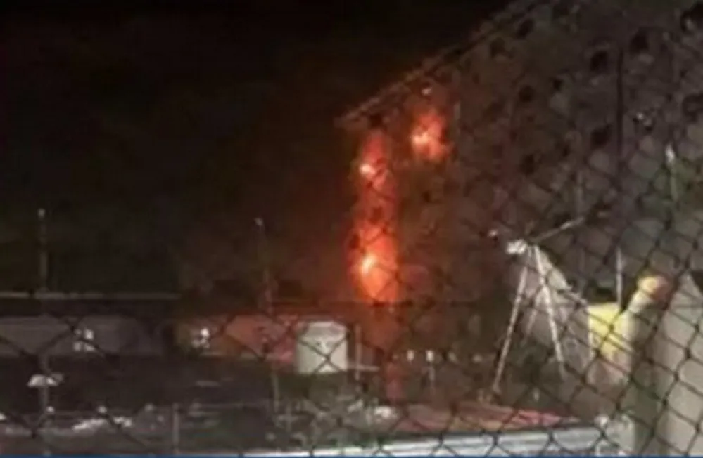 EL OBJETIVO FOTO MOTIN PENAL DEVOTO NA