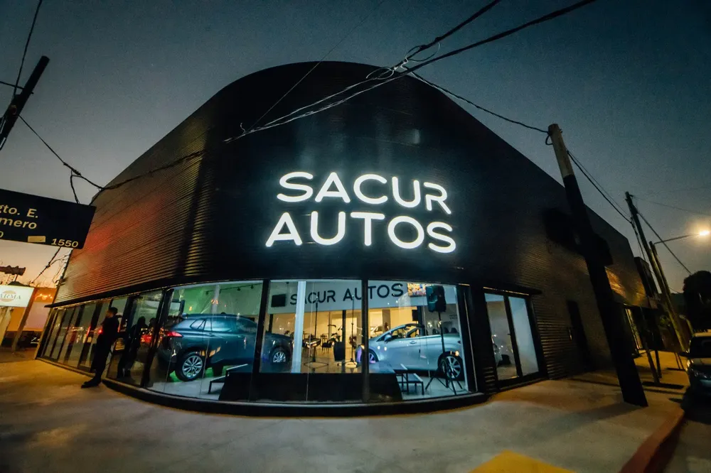 sacur autos