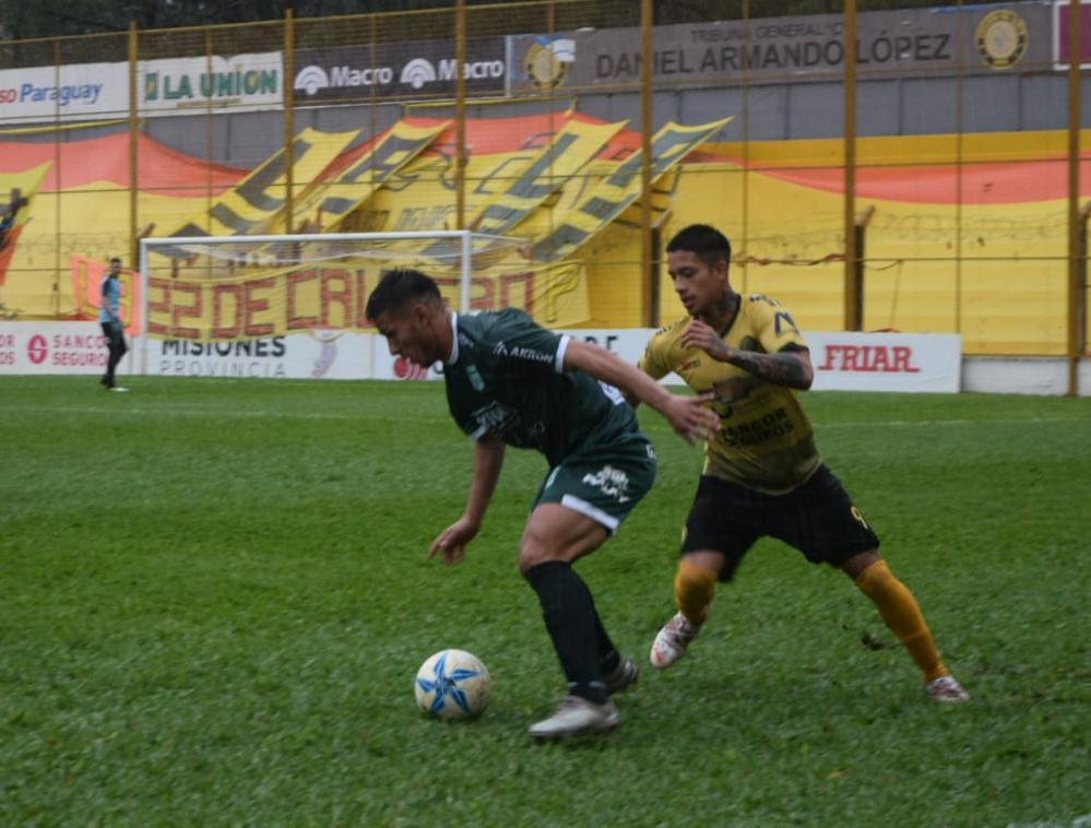 EL OBJETIVO FOTO SPORTIVO BELGRANO CRUCERO 1