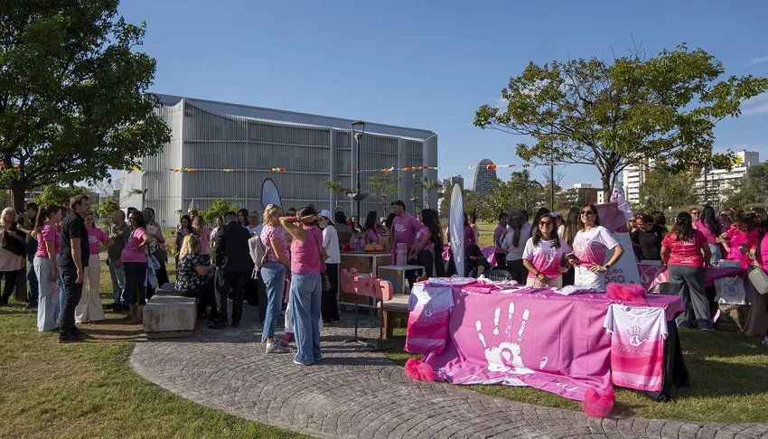 Octubre-Rosa_3_