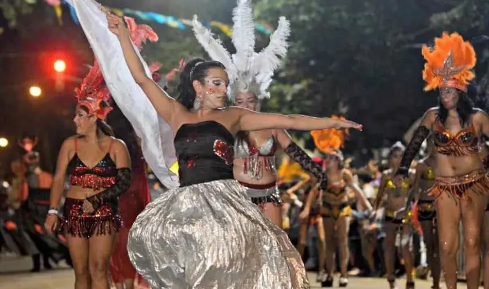 colonia caroya fiestas