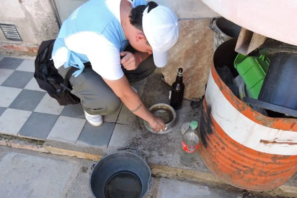 EL OBJETIVO FOTO CORDOBA MONITOREO AEDICO Control-de-dengue